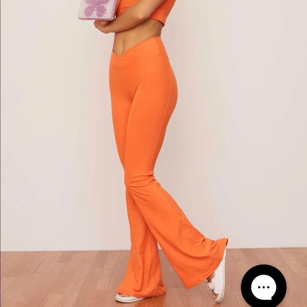 Wolven Tangerine Workout Set